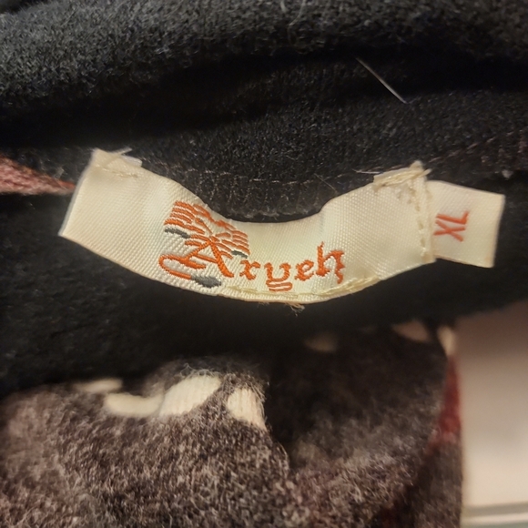 Aryeh Long Sleeve Geometric Vintage Inspired Sweater Dress With Cowl - Picture 7 of 9